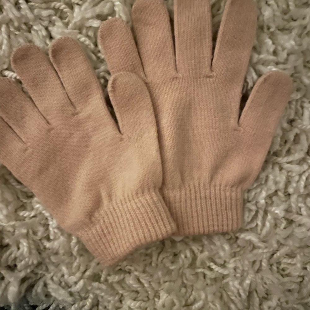Gloves
